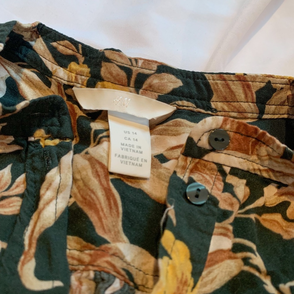 H&M Button Down - Picture 4 of 7